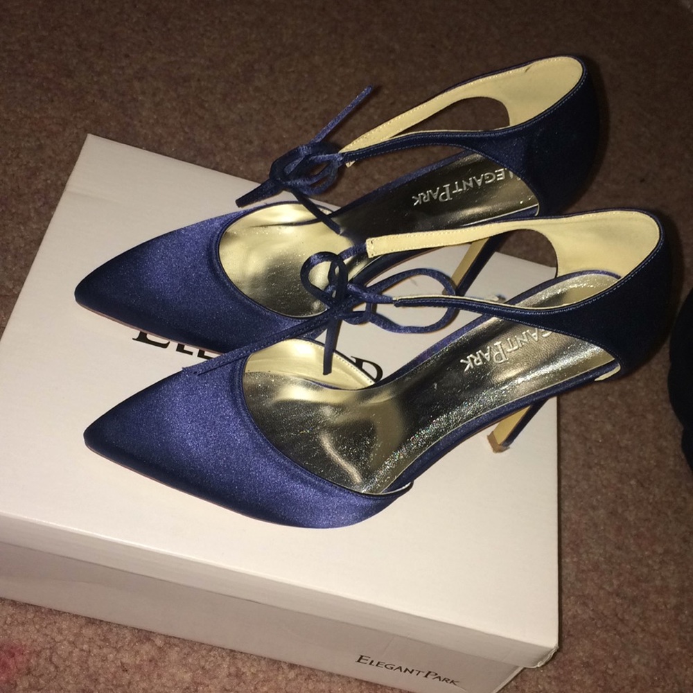 Elegant Park Pumps